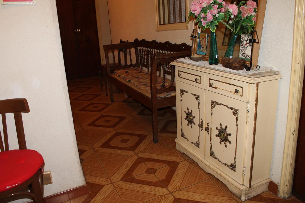 Hostal Xucar — Photos 2